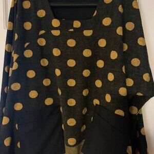 Asymmetrical Swing Top